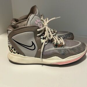 Youth Nike Kyrie Infinity